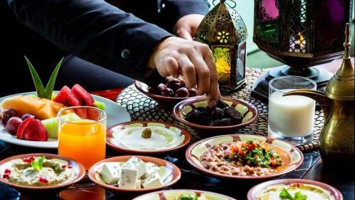 كيف يمكن إستغلال شهر رمضان لخسارة الوزن ؟