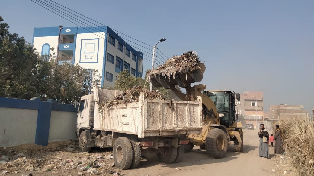 رفع القمامة بأسيوط 