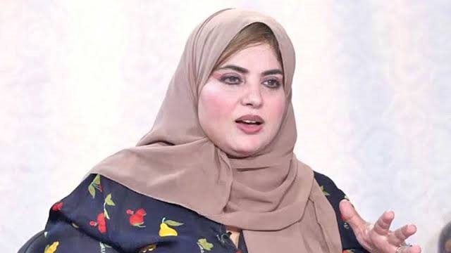 وفاء مكي 