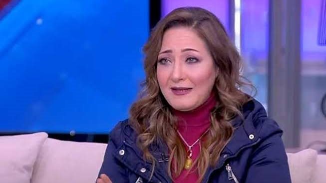 الفنانة عنبر 