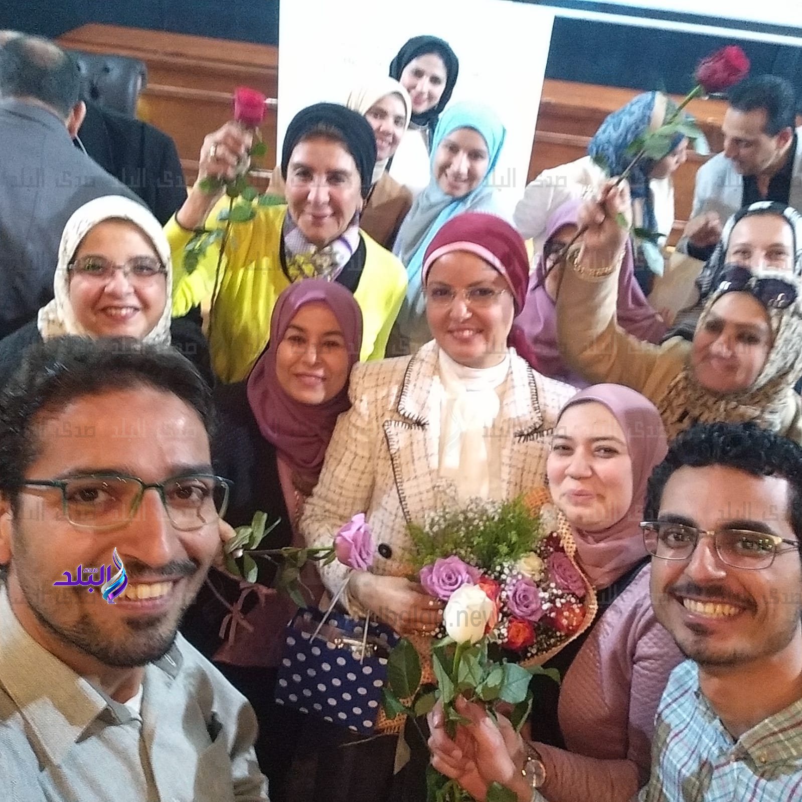 تربية عين شمس تحتفل بأعياد الأم المصرية 