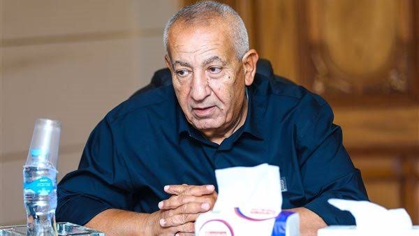 كامل ابو علي 