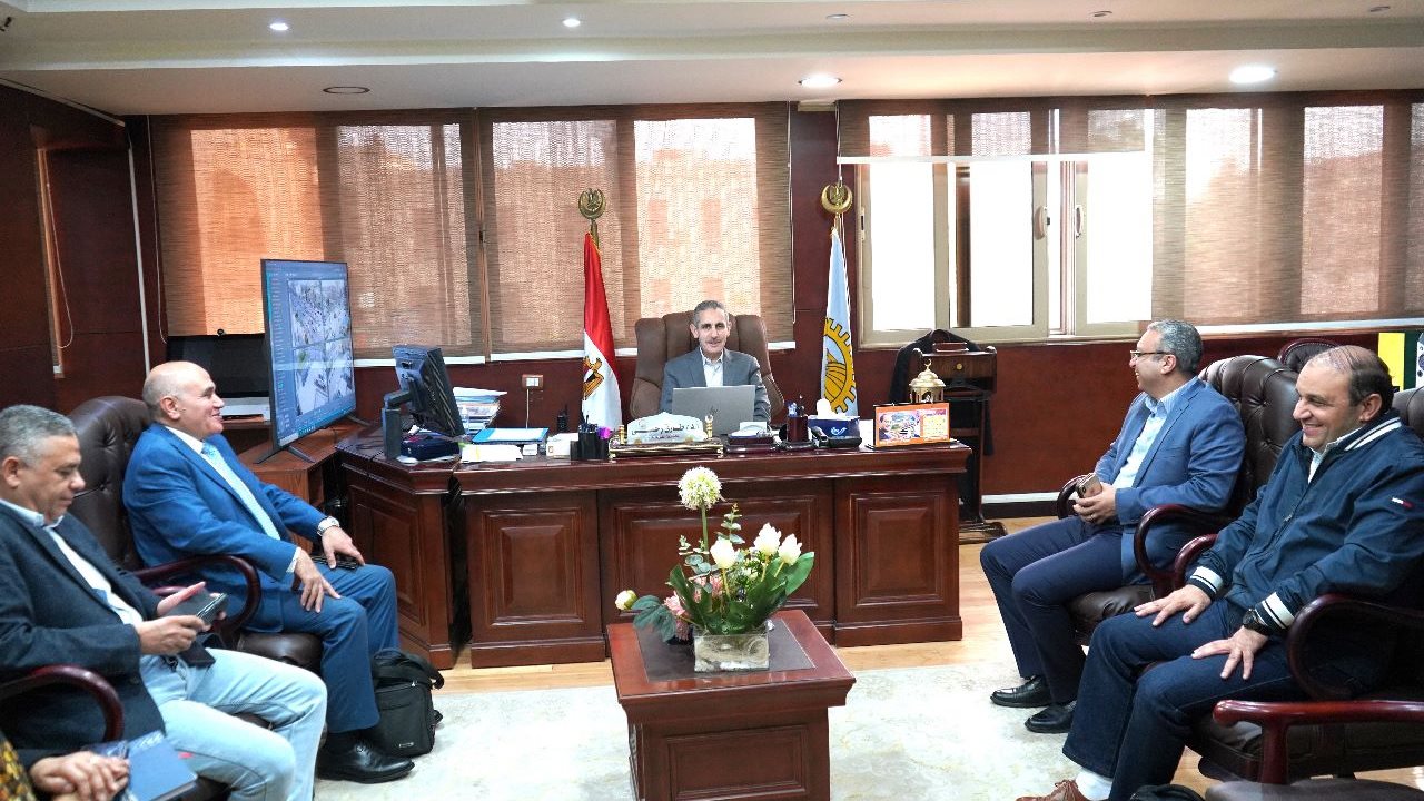 محافظ الغربية 
