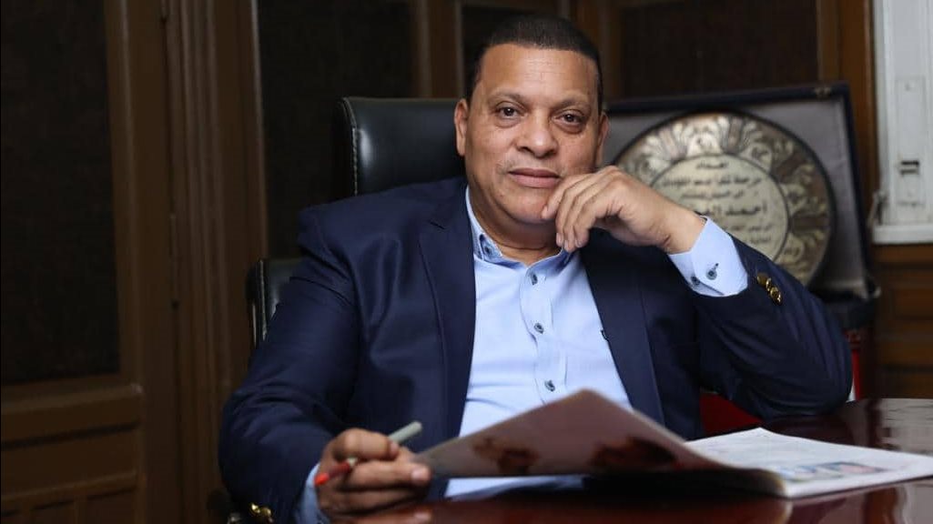 السفير أحمد الفضالى رئيس هيئة الشبان العالمية وحزب السلام