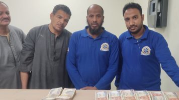 مسعفين بأسوان