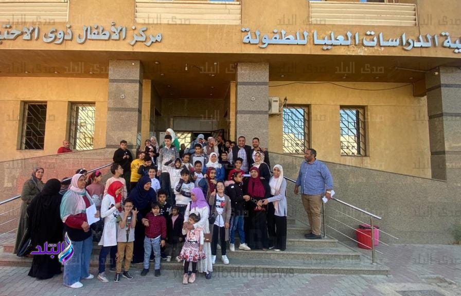 إفطار جماعي لأطفال مركز رعاية ذوي الإحتياجات الخاصة1