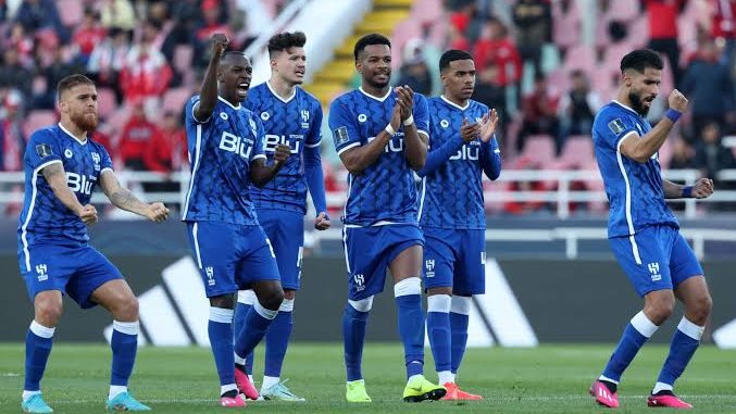 لاعبي الهلال