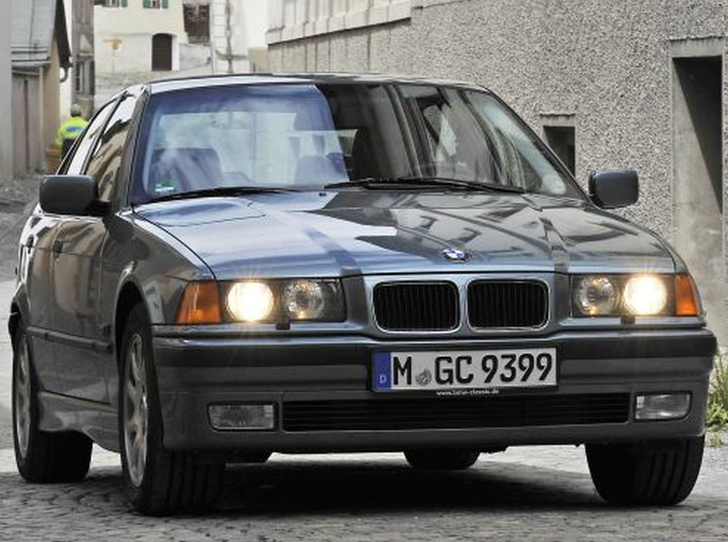 BMW 316 موديل 1998 