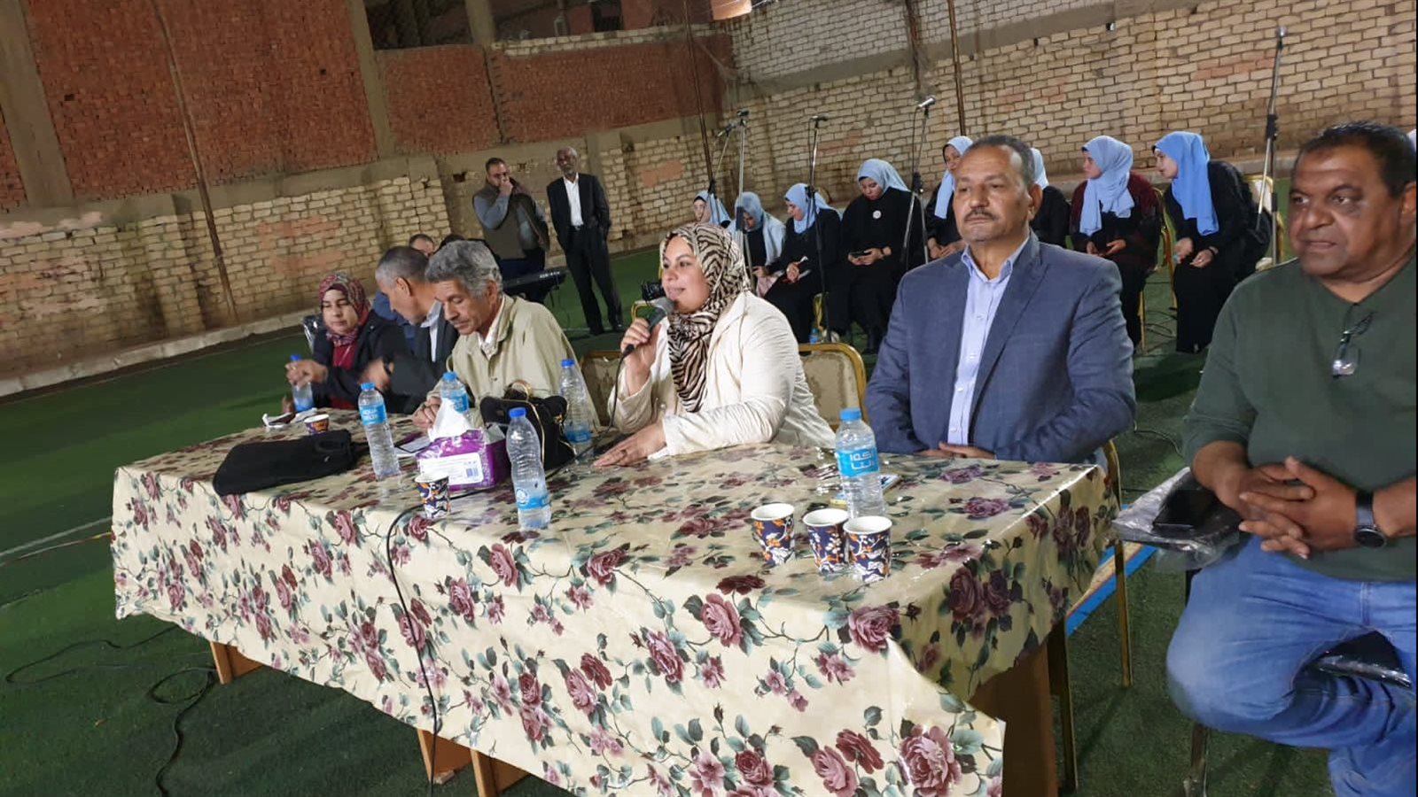 المهندس محمود هاشم رئيس مركز سنورس أثناء اللقاء