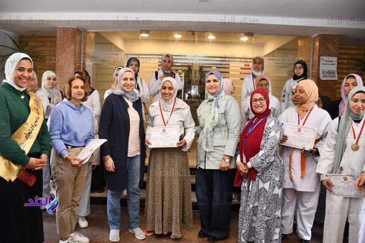 بنات عين شمس تفوز بالمركز الثانى فى بطولة الجمهورية1