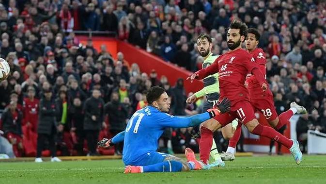 محمد صلاح أمام مانشستر سيتي