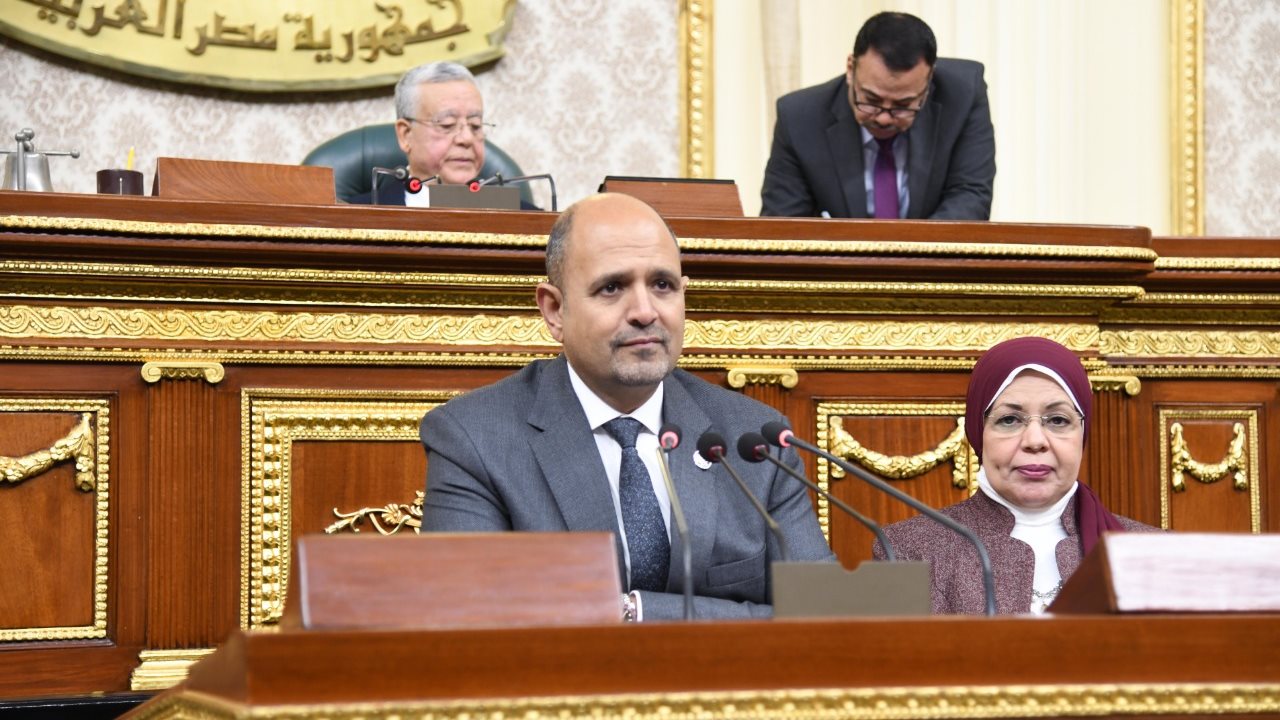 حسام عوض الله رئيس لجنة الطاقة والبيئة بمجلس النواب