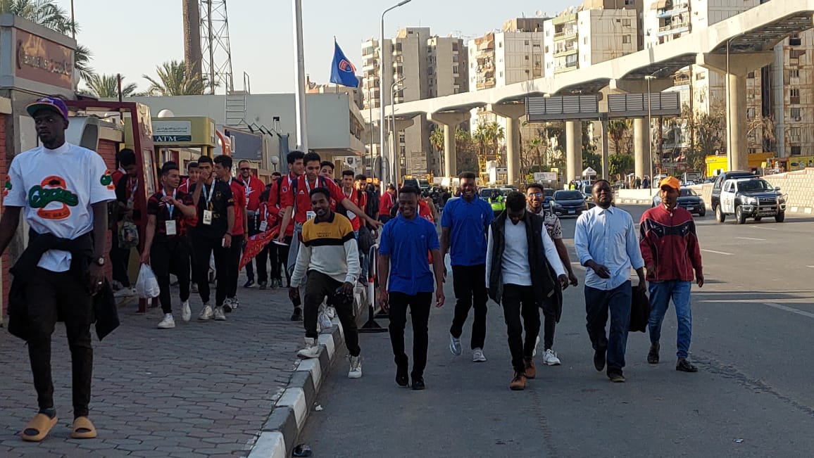 جمهور الأهلي المصري والهلال السوداني