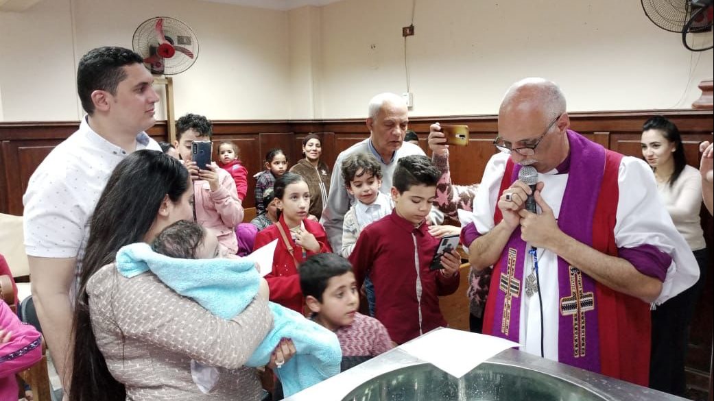 المطران سامي فوزي رئيس الكنيسة الأسقفية  المطران سامي فوزي رئيس الكنيسة الأسقفية