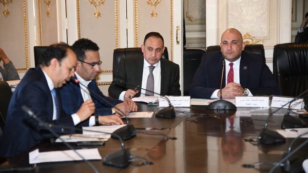 خلال اجتماع لجنة الاتصالات بمجلس النواب 