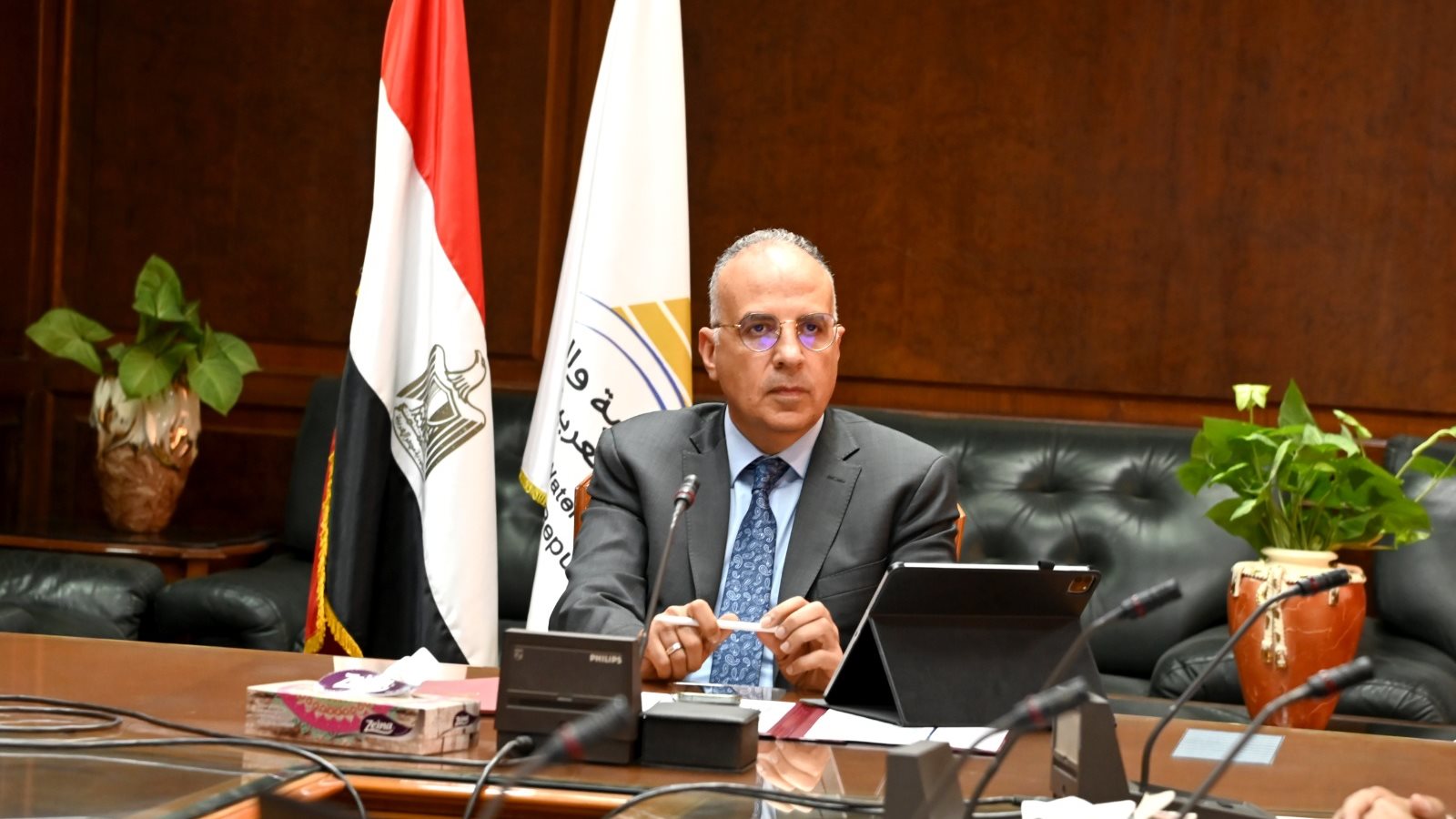 وزير الري