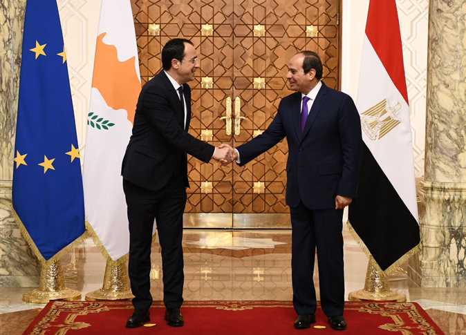 الرئيس السيسي ونظيرة القبرصي 