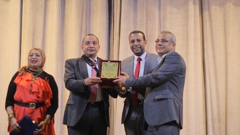 رئيس جامعة بني سويف 
