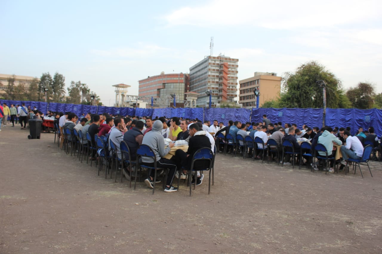 مائدة جامعة الأزهر 