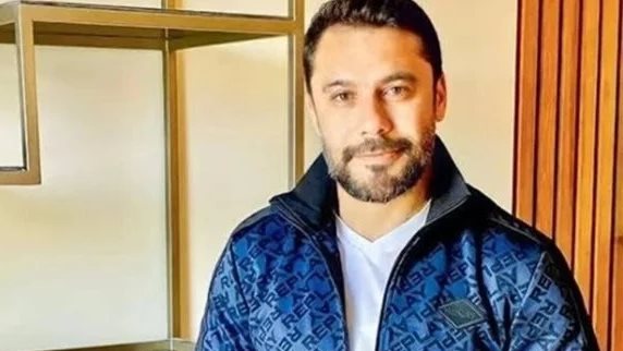 احمد حسن  