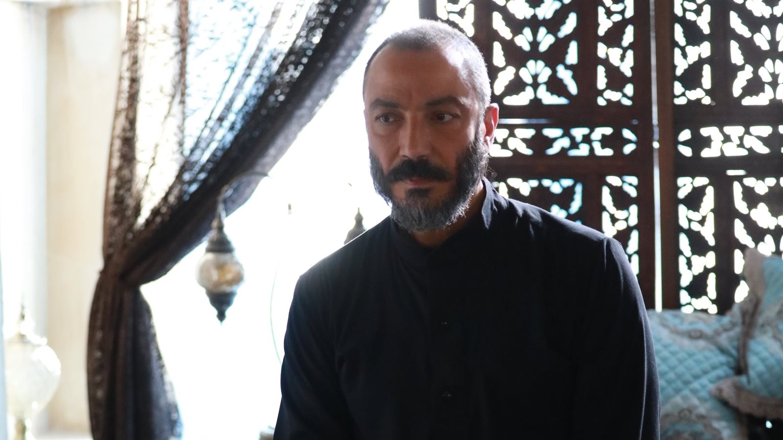 طارق لطفى