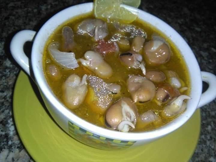 طريقة عمل شوربة الفول النابت 