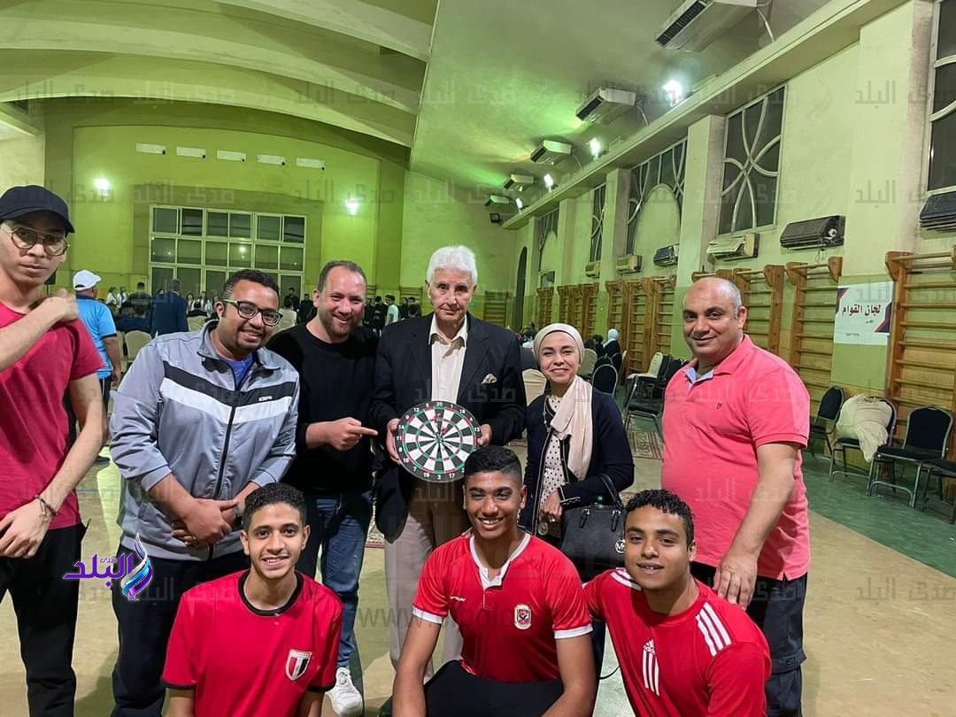 وزير الشباب والرياضة يشارك أبناءه بكلية التربية الرياضية الإفطار الرمضاني