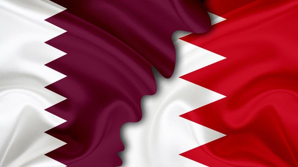 قطر والبحرين..علم