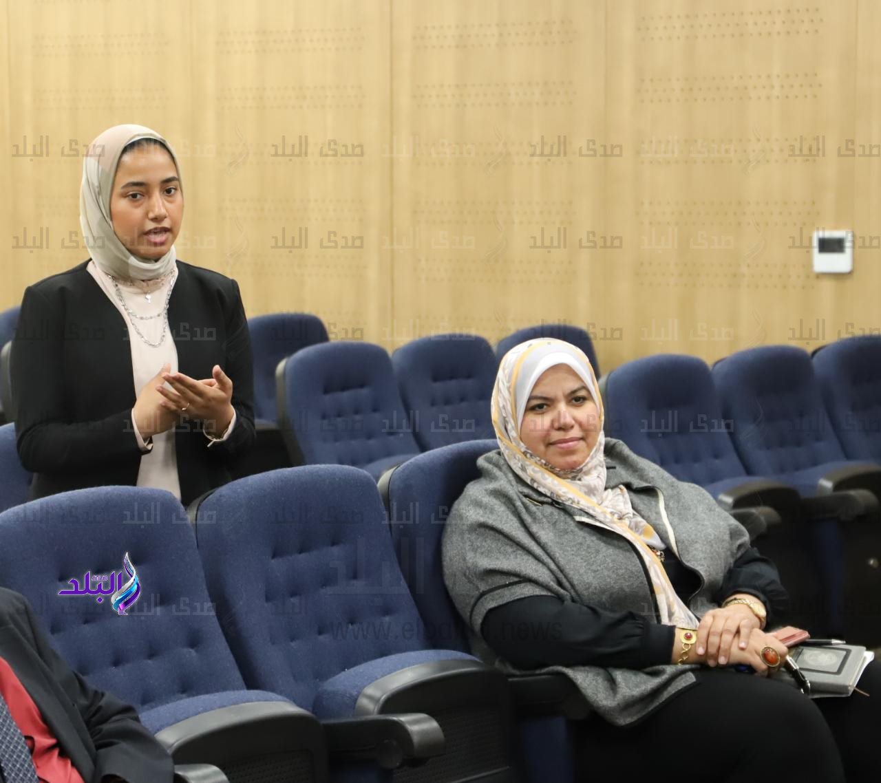 لقاء رئيس و نائب رئيس جامعة عين شمس بالطلاب الحاصلين على منحة USAID2