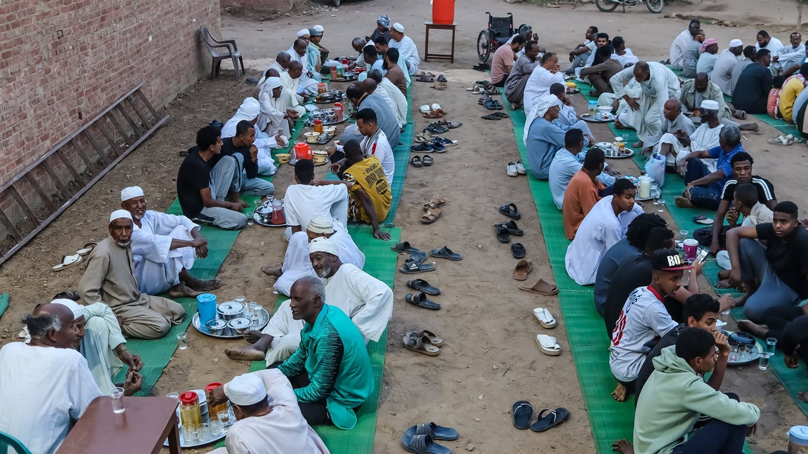 الإفطار الجماعى الأبرز فى شهر رمضان بأسوان 