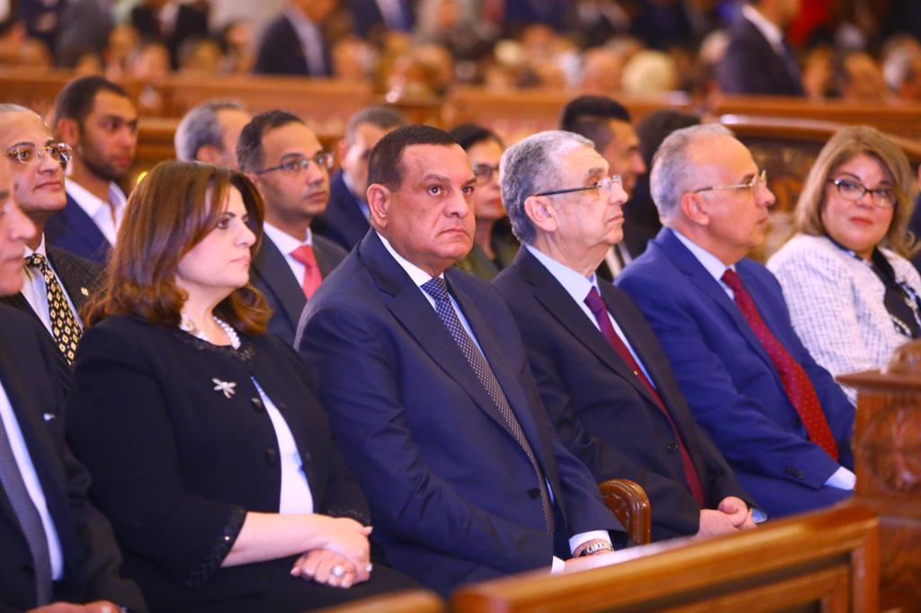 وزير التنمية المحلية 