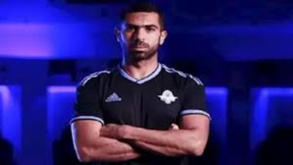 اللاعب أحمد فتحي