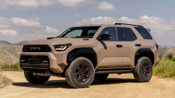 ماذا تقدم تويوتا 4 RUNNER الرياضية الجديدة .. وكم سعرها عالميا؟