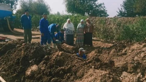 اصلاح خط مياه في المنوفية 