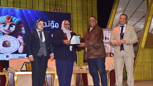 نائب محافظ الأقصر يفتتح المؤتمر السنوي الرابع لوحدة السكان بعنوان " شباب الأقصر..الاستدامة واقع وحلول"