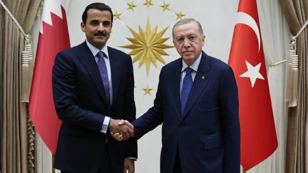 أردوغان وأمير قطر يؤكدان على ضرورة تعاون المجتمع الدولي لإعادة إعمار سوريا