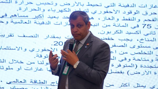 جلسات اليوم الأول من المؤتمر العربي الثاني للطاقات المتجددة والمستدامة 