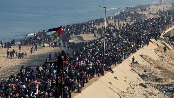 وزيرة بريطانية: سنعارض محاولة تهجير الفلسطينيين قسرا من قطاع غزة