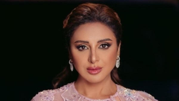 الفنانة أنغام