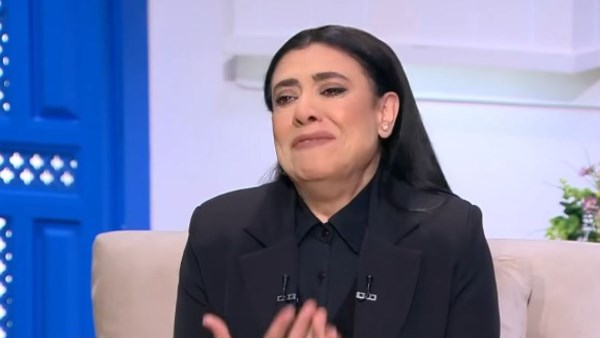 نشوى مصطفى توجه رسالة مؤثرة لابنيها عبد الرحمن ومريم