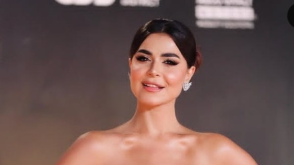 الفنانة رانيا منصور 