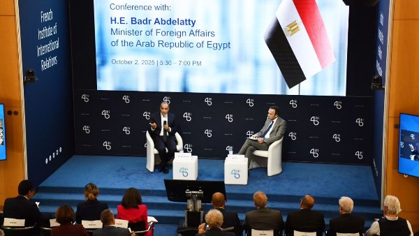 الدكتور بدر عبد العاطي 