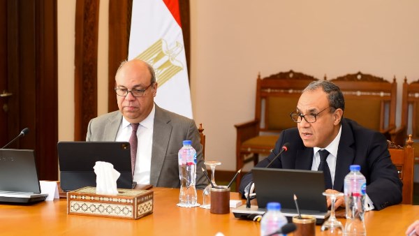 وزيرا الخارجية والطيران المدنى يستقبلان سفراء الدول الغربية والافريقية وزيرا الخارجية والطيران المدنى يستقبلان سفراء الدول الغربية والافريقية