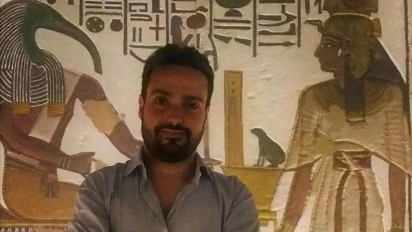 الباحث البرازيلي هيكتور إلياهو  الباحث البرازيلي هيكتور إلياهو