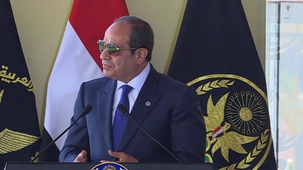 الرئيس السيسي: 