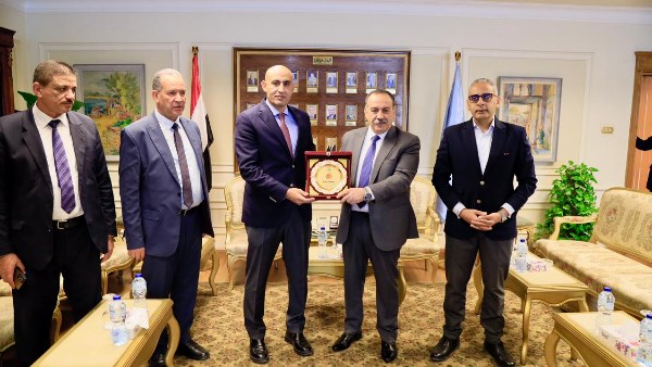 وزير التربية والتعليم 