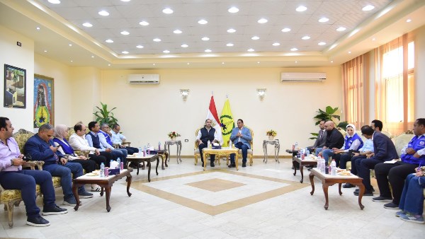 نائب وزير الصحة ونائب محافظ شمال سيناء 