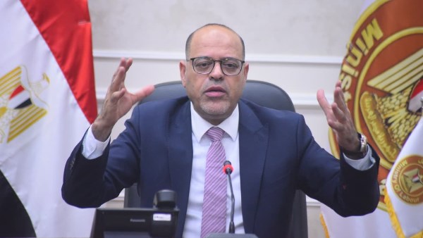 وزير العمل