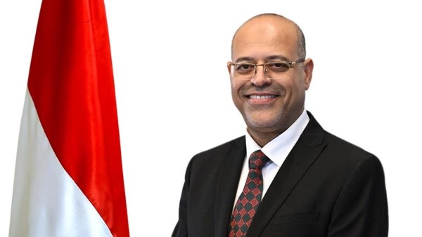 وزير العمل  وزير العمل