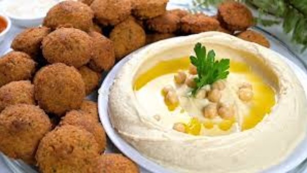 طعمية بالحمص طعمية بالحمص